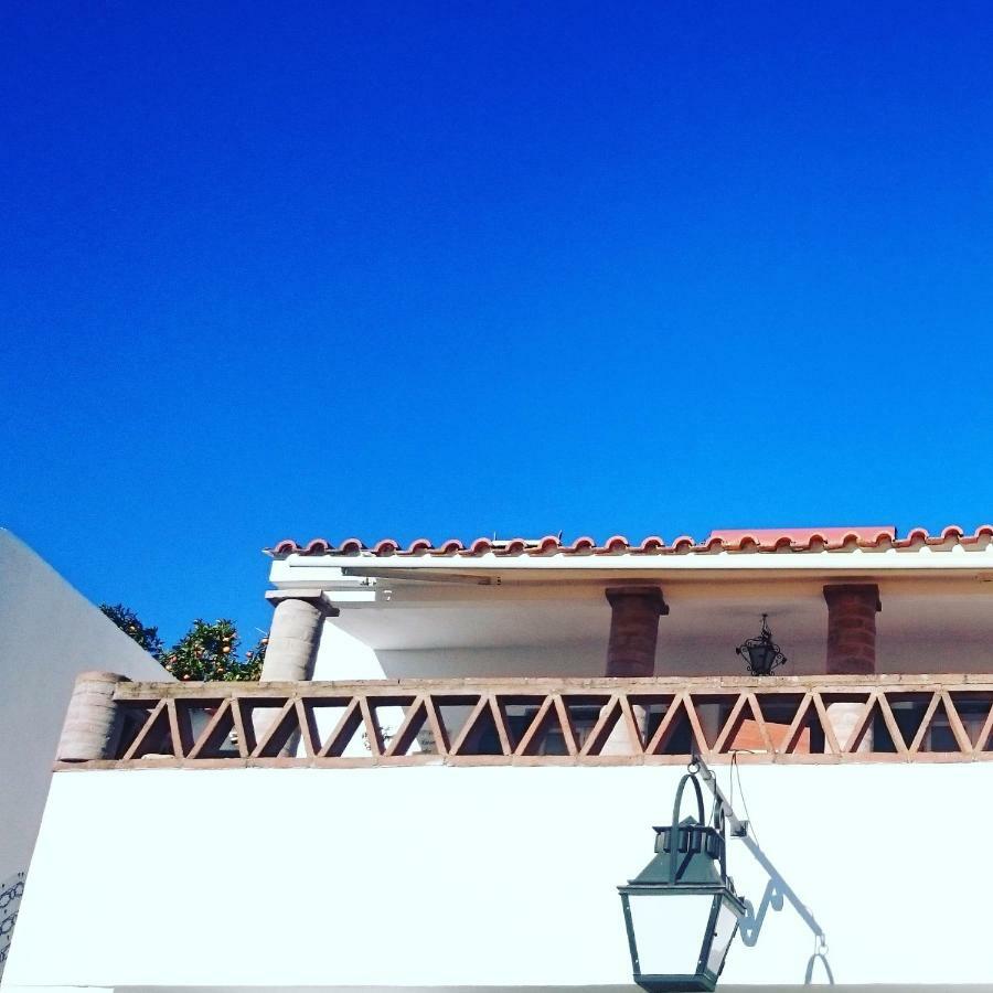 Casa Vitoria Guest House エヴォラ エクステリア 写真