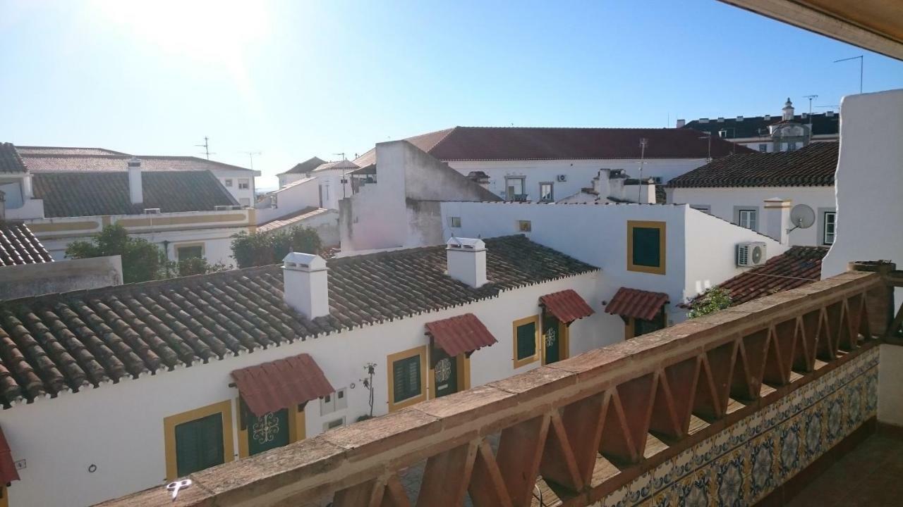 Casa Vitoria Guest House エヴォラ エクステリア 写真