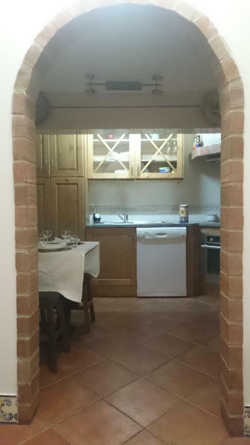 Casa Vitoria Guest House エヴォラ エクステリア 写真