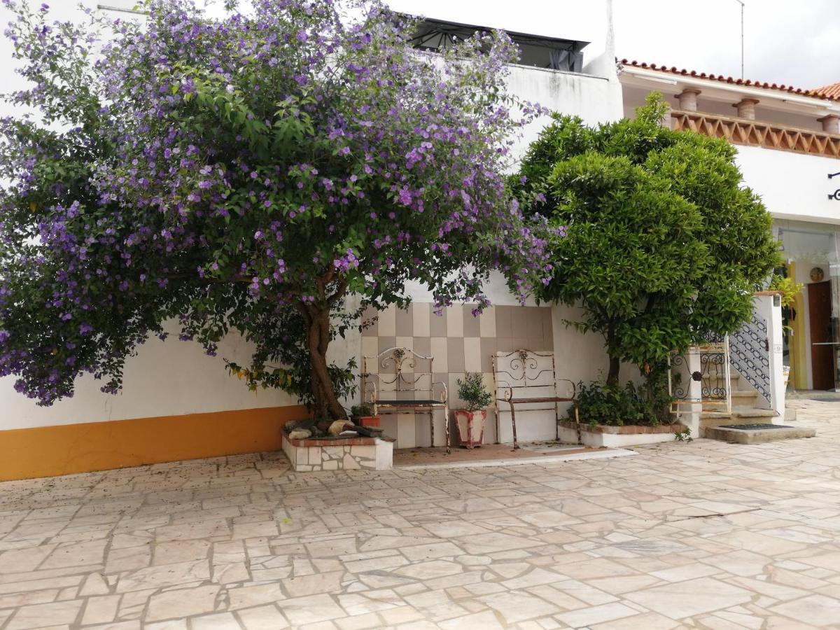 Casa Vitoria Guest House エヴォラ エクステリア 写真
